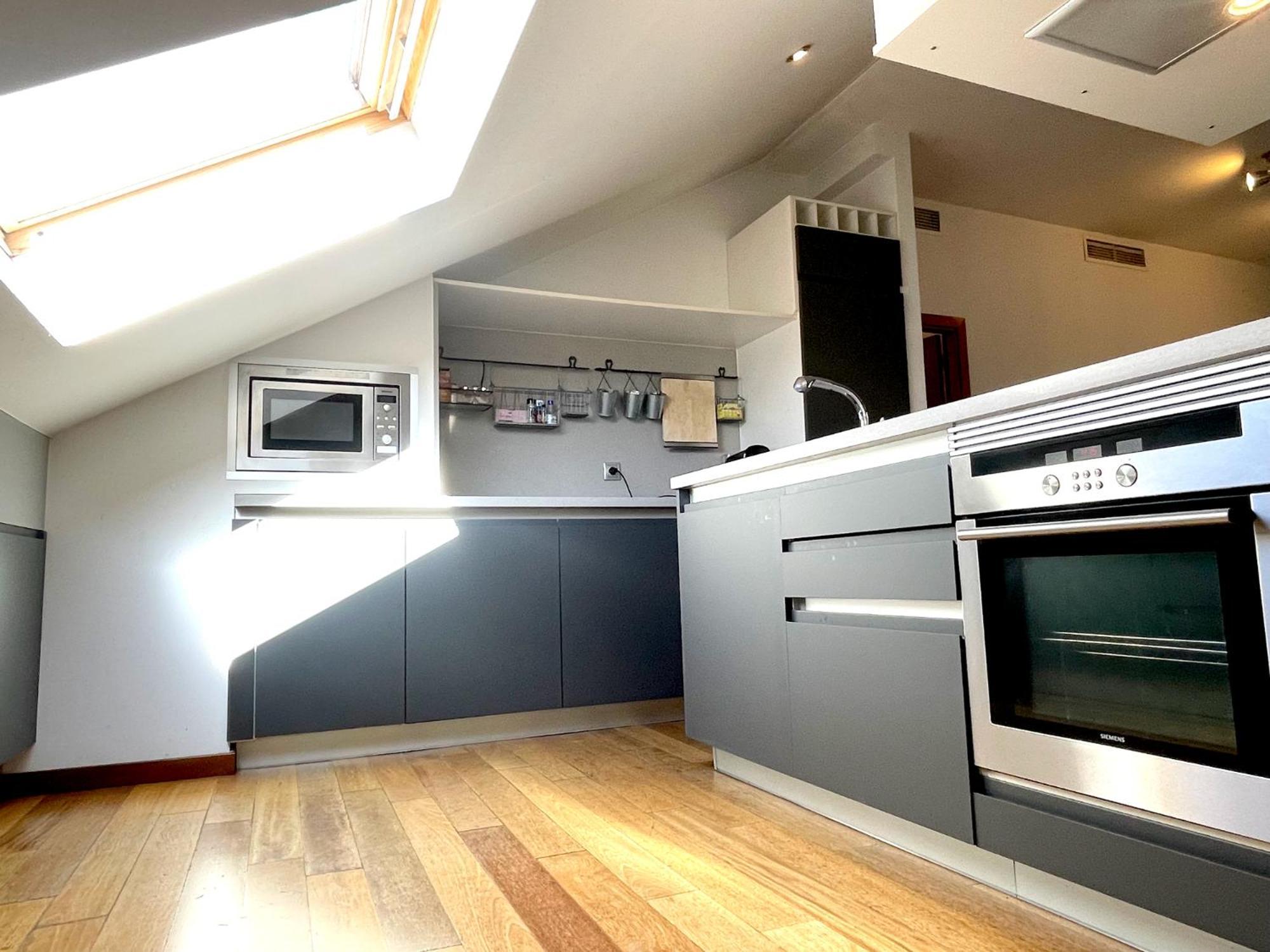 Atico En Plaza De La Constitucion 3 Bedrooms Malaga Luaran gambar