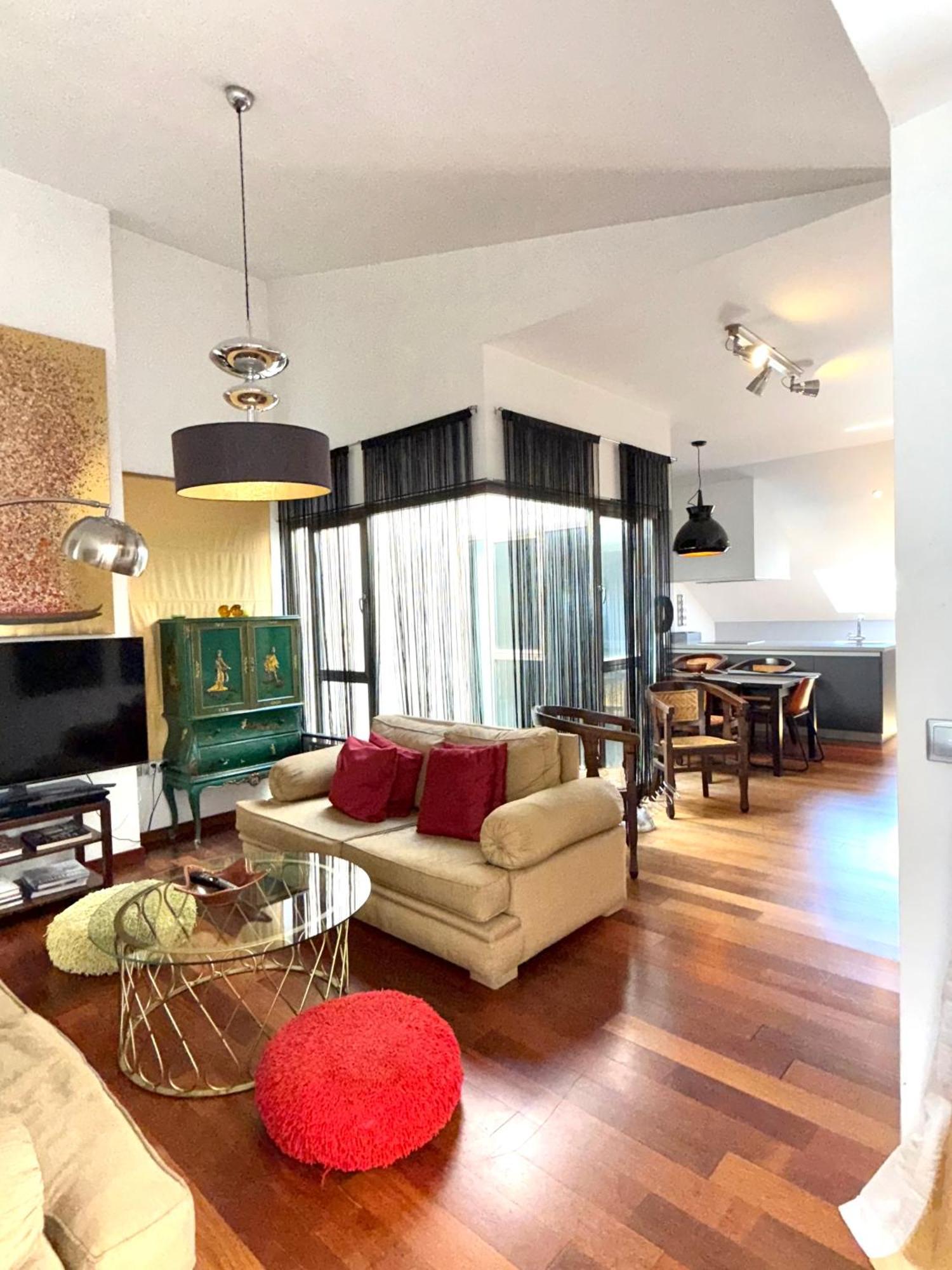 Atico En Plaza De La Constitucion 3 Bedrooms Malaga Luaran gambar